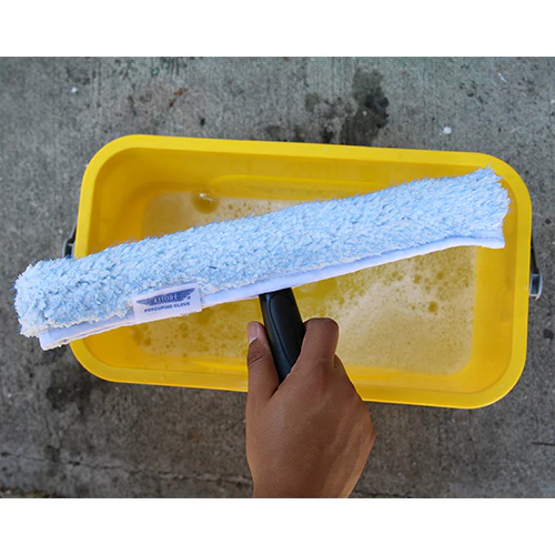 Ettore Porcupine Microfiber Window Washer Sleeve with Scrubbing Bristles - Image 2